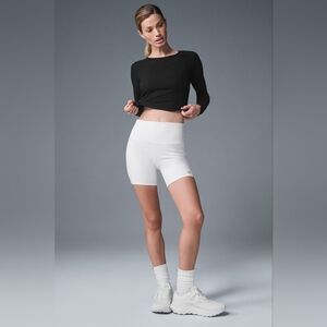 Alo Yoga Gather Long Sleeve Black